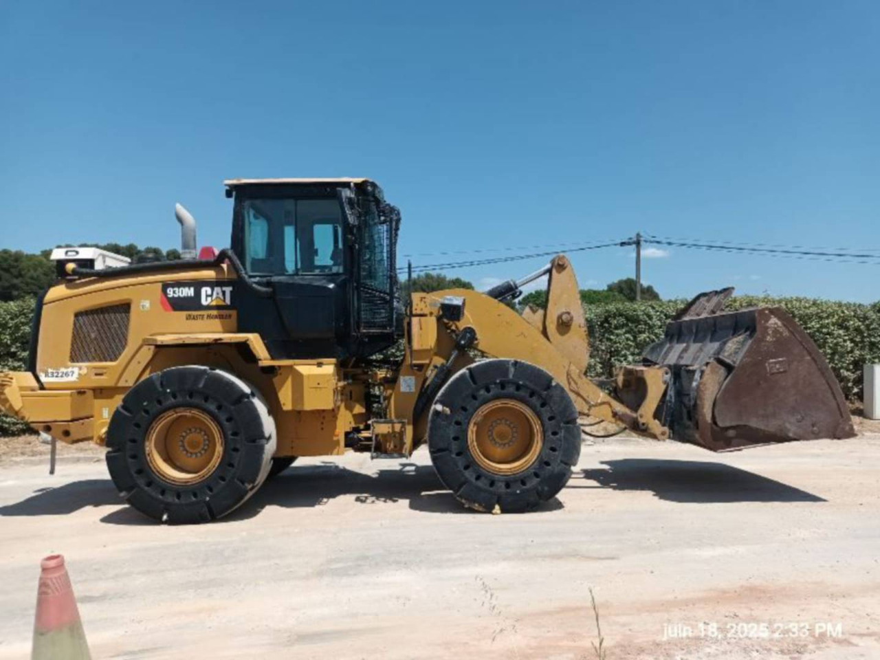 CAT 930M - Ratinis krautuvas: foto 1 CAT 930M - Ratinis krautuvas: foto 1