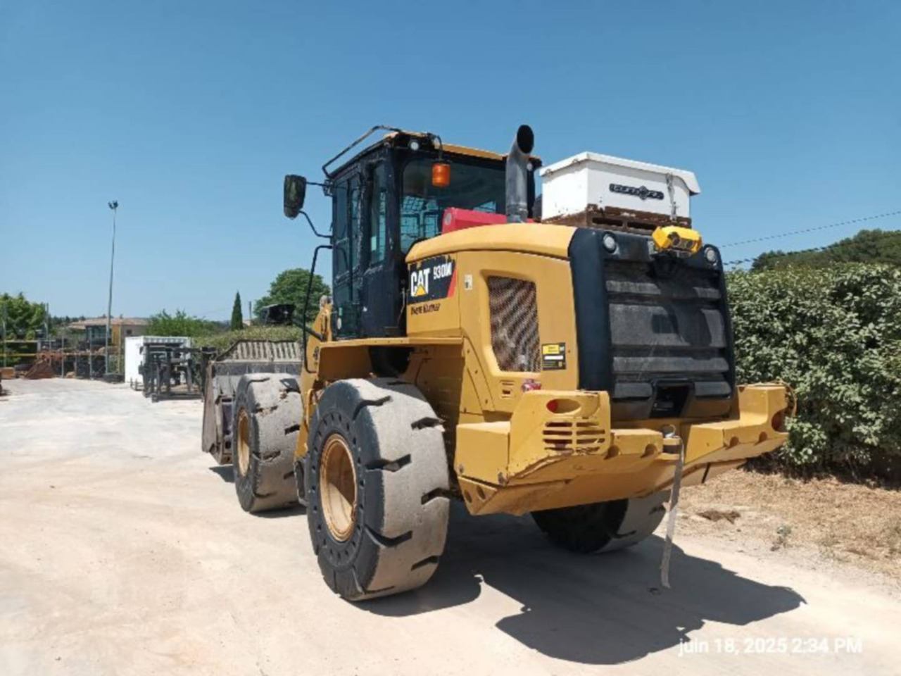 CAT 930M - Ratinis krautuvas: foto 2 CAT 930M - Ratinis krautuvas: foto 2