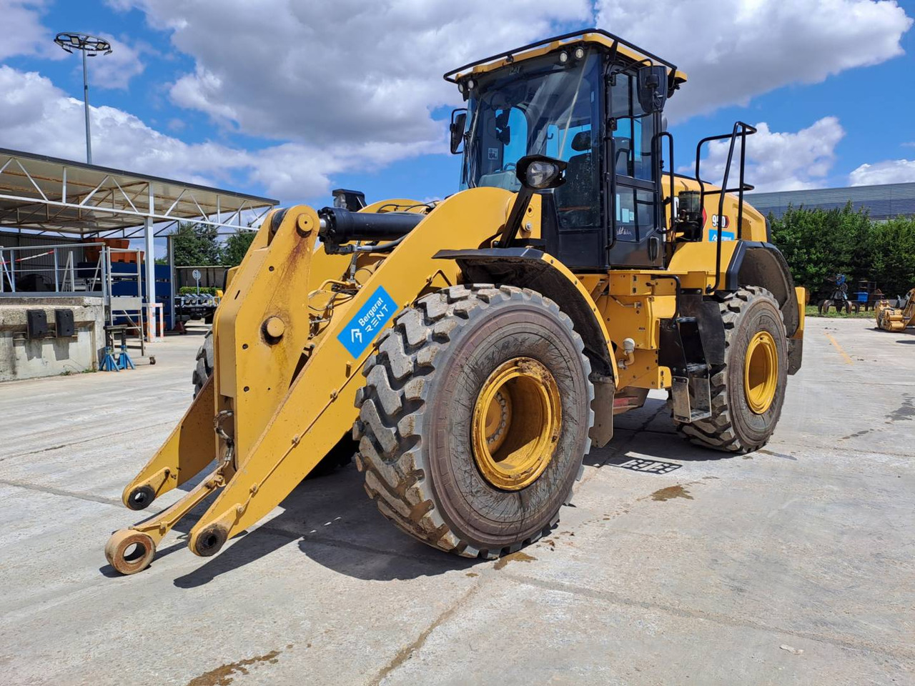 CAT 950 - Ratinis krautuvas: foto 1 CAT 950 - Ratinis krautuvas: foto 1