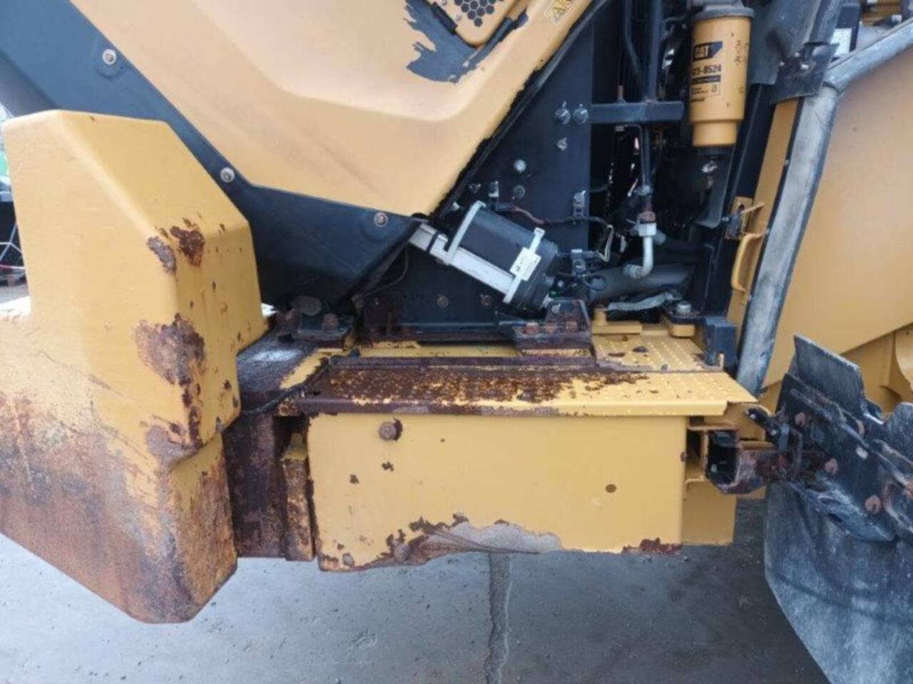 Ratinis krautuvas CAT 972M XE: foto 18