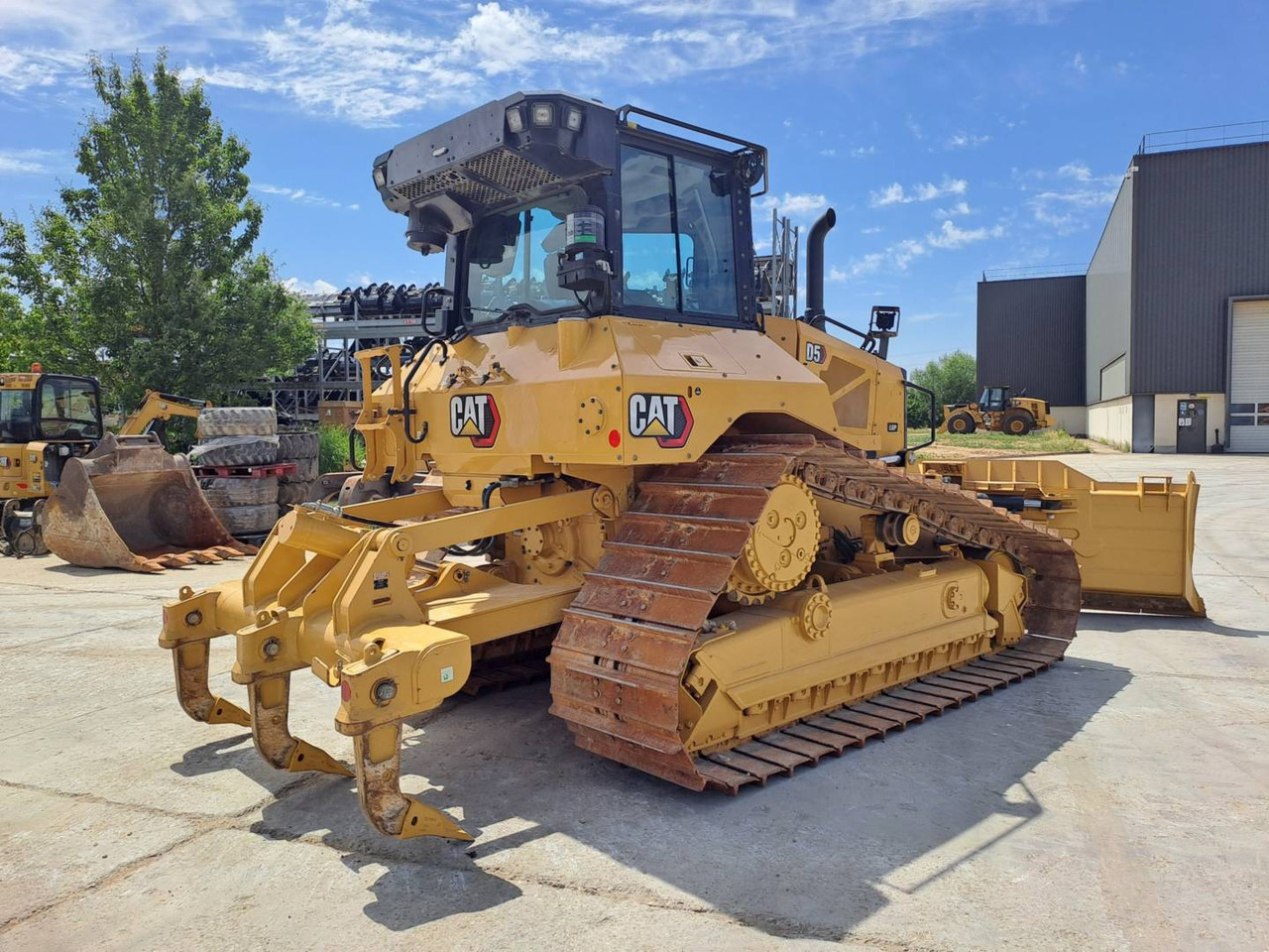 CAT D5 lizingą CAT D5: foto 8