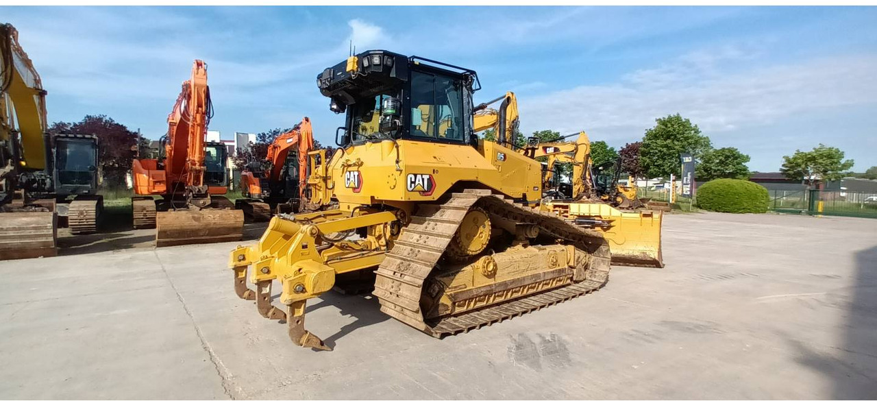 CAT D5 - Buldozeris: foto 3 CAT D5 - Buldozeris: foto 3