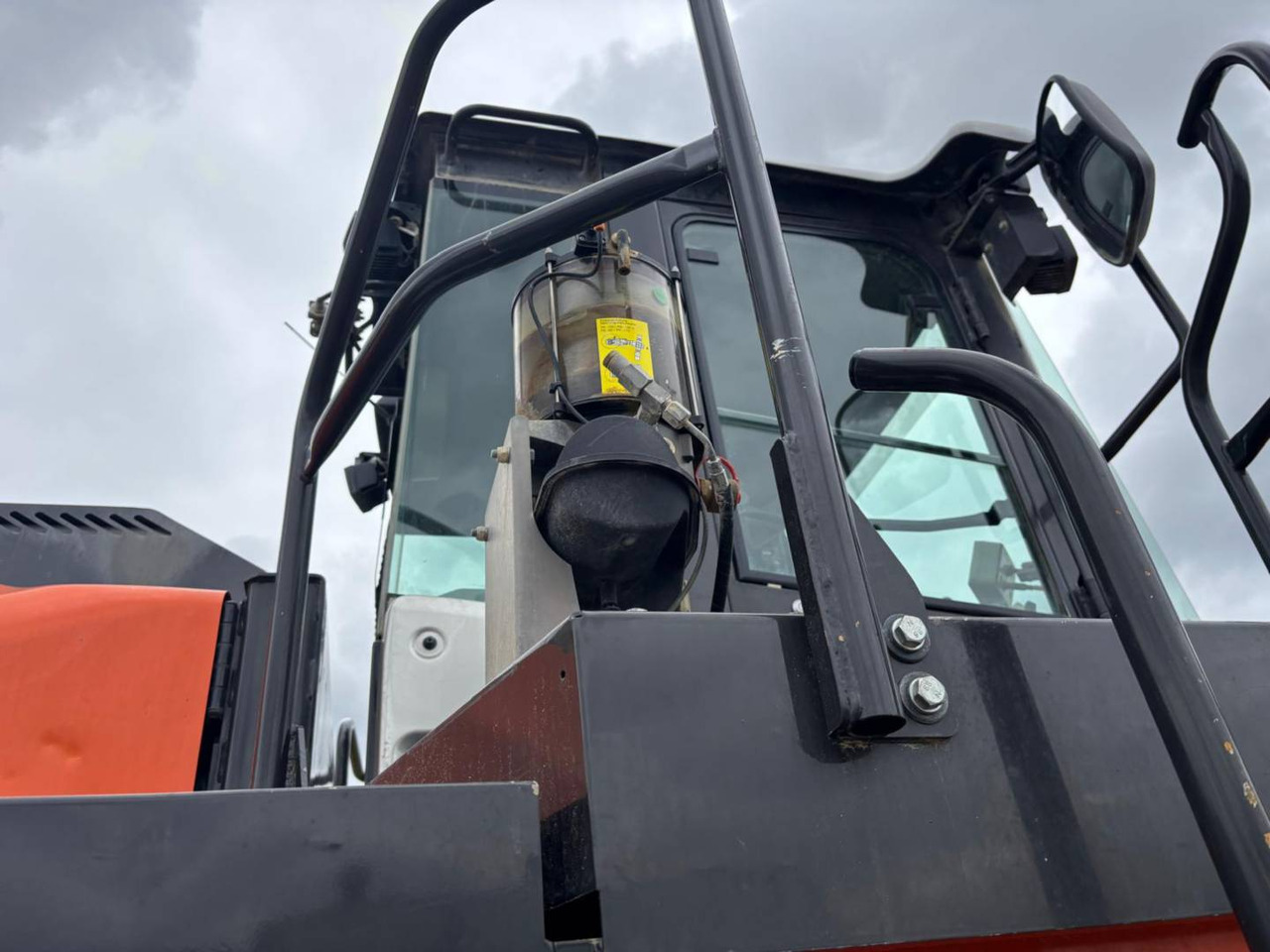 Ratinis krautuvas HITACHI ZW370.6: foto 17