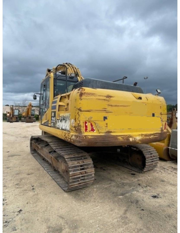 Vikšrinis ekskavatorius KOMATSU HB215: foto 9