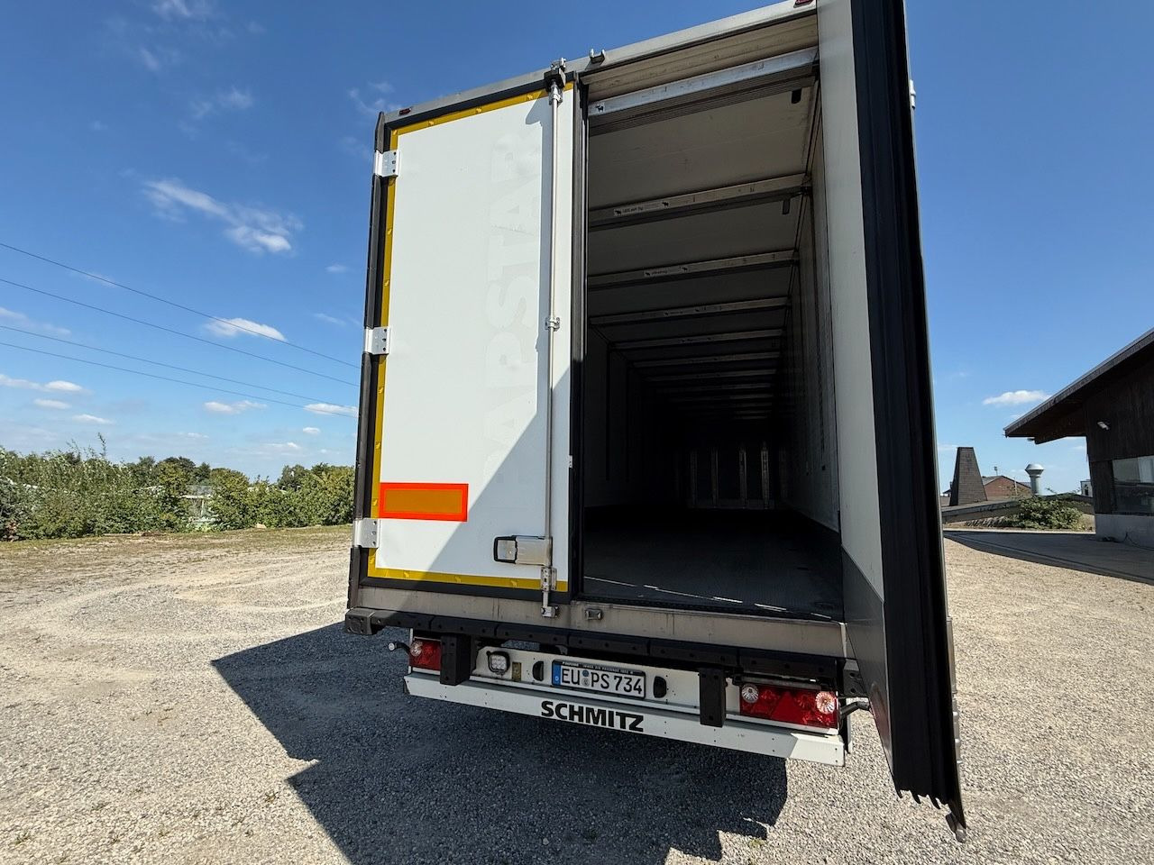 Schmitz Cargobull SKO 24 Doppelstock-Koffer mit Türen isoliert - Furgonas puspriekabė: foto 5 Schmitz Cargobull SKO 24 Doppelstock-Koffer mit Türen isoliert - Furgonas puspriekabė: foto 5