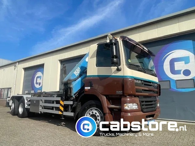 DAF CF 85.340 6X2 Euro 3 - Haakarm containersystem - Hooklift - Abrollkipper - Year 2004 - HMF 1680-K2 Crane - Grua - Ladekran - Autolaadkraan - Hook-lift sunkvežimis, Sunkvežimis su kranu: foto 4 DAF CF 85.340 6X2 Euro 3 - Haakarm containersystem - Hooklift - Abrollkipper - Year 2004 - HMF 1680-K2 Crane - Grua - Ladekran - Autolaadkraan - Hook-lift sunkvežimis, Sunkvežimis su kranu: foto 4
