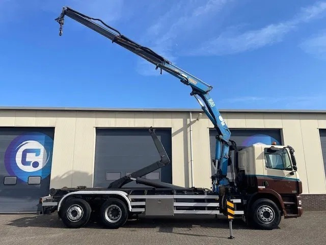 DAF CF 85.340 6X2 Euro 3 - Haakarm containersystem - Hooklift - Abrollkipper - Year 2004 - HMF 1680-K2 Crane - Grua - Ladekran - Autolaadkraan - Hook-lift sunkvežimis, Sunkvežimis su kranu: foto 5 DAF CF 85.340 6X2 Euro 3 - Haakarm containersystem - Hooklift - Abrollkipper - Year 2004 - HMF 1680-K2 Crane - Grua - Ladekran - Autolaadkraan - Hook-lift sunkvežimis, Sunkvežimis su kranu: foto 5
