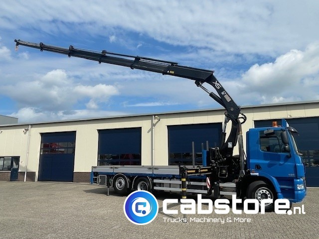 DAF CF 85.360 FAN 6x2 Euro 5 - Open laadbak + HIAB XS 377 EP-5 Hipro laadkraan - Remote control - Bouwjaar 2006 - Zeer goede conditie - Platforminis/ Bortinis sunkvežimis, Sunkvežimis su kranu: foto 3 DAF CF 85.360 FAN 6x2 Euro 5 - Open laadbak + HIAB XS 377 EP-5 Hipro laadkraan - Remote control - Bouwjaar 2006 - Zeer goede conditie - Platforminis/ Bortinis sunkvežimis, Sunkvežimis su kranu: foto 3