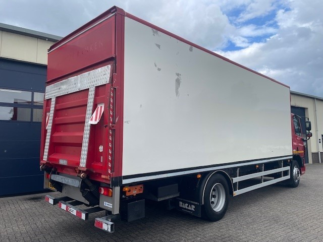 DAF FA CF65 DAF CF65.250 4X2 Euro 5 EEV Bakwagen - Year 2013 - Airco - Plywood laadbak + laadklep - Furgonas sunkvežimis: foto 4 DAF FA CF65 DAF CF65.250 4X2 Euro 5 EEV Bakwagen - Year 2013 - Airco - Plywood laadbak + laadklep - Furgonas sunkvežimis: foto 4