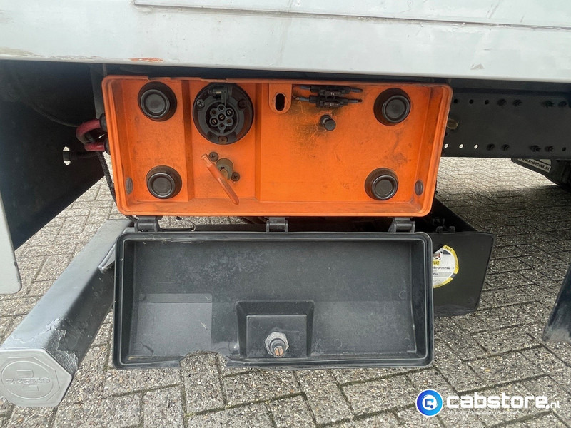 Furgonas sunkvežimis MAN TGL 12.180 4x2 Euro 6 Bakwagen MAN TGL 12.180 Bakwagen Euro 6 - Bouwjaar 2016 - Km  394.831 - Laadklep - Good condition: foto 18