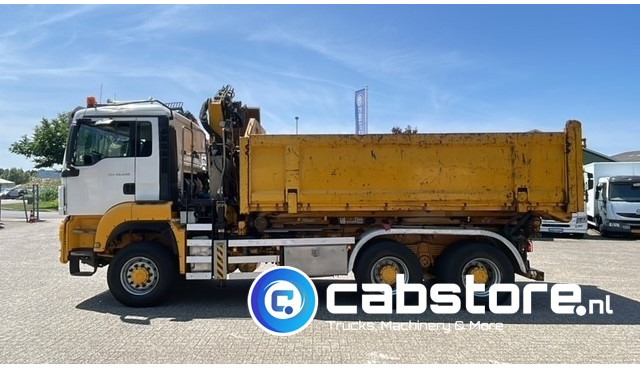 MAN TGS 26.440 6X6 BB EEV MAN TGS 26.440 Euro 5 EEV - 6X6 - Laadkraan - Kipper - Kabelsysteem - Bouwjaar 2010 - Km 657.509 - APK tot 22-11-2025 !! - Sunkvežimis su kranu: foto 4 MAN TGS 26.440 6X6 BB EEV MAN TGS 26.440 Euro 5 EEV - 6X6 - Laadkraan - Kipper - Kabelsysteem - Bouwjaar 2010 - Km 657.509 - APK tot 22-11-2025 !! - Sunkvežimis su kranu: foto 4