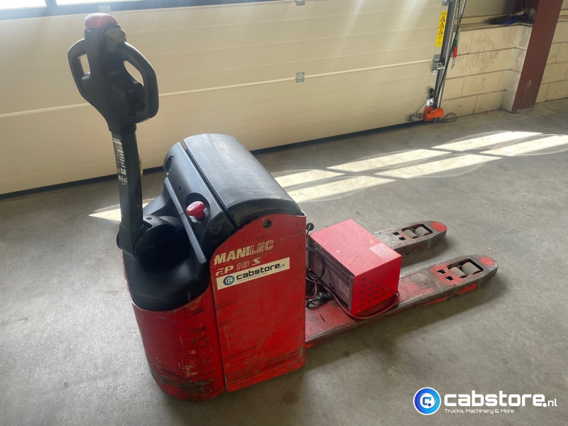Manitou EP185 Electric Pallettruck Manitou EP185 Electrische palletwagen - Bouwjaar 2007 - Uren 1160 - Padėklų krautuvas: foto 1 Manitou EP185 Electric Pallettruck Manitou EP185 Electrische palletwagen - Bouwjaar 2007 - Uren 1160 - Padėklų krautuvas: foto 1