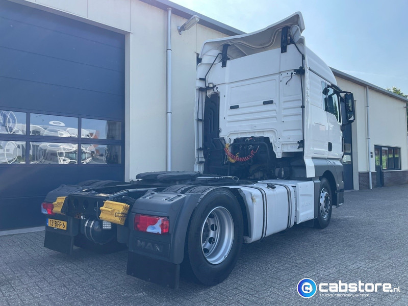 MAN TGX 18.440 4x2 BLS Euro 6 - XLX cabine - Bouwjaar 2014 - Smart Tacho - 2x Dieseltanks - Very good tyres - Vilkikas: foto 4 MAN TGX 18.440 4x2 BLS Euro 6 - XLX cabine - Bouwjaar 2014 - Smart Tacho - 2x Dieseltanks - Very good tyres - Vilkikas: foto 4