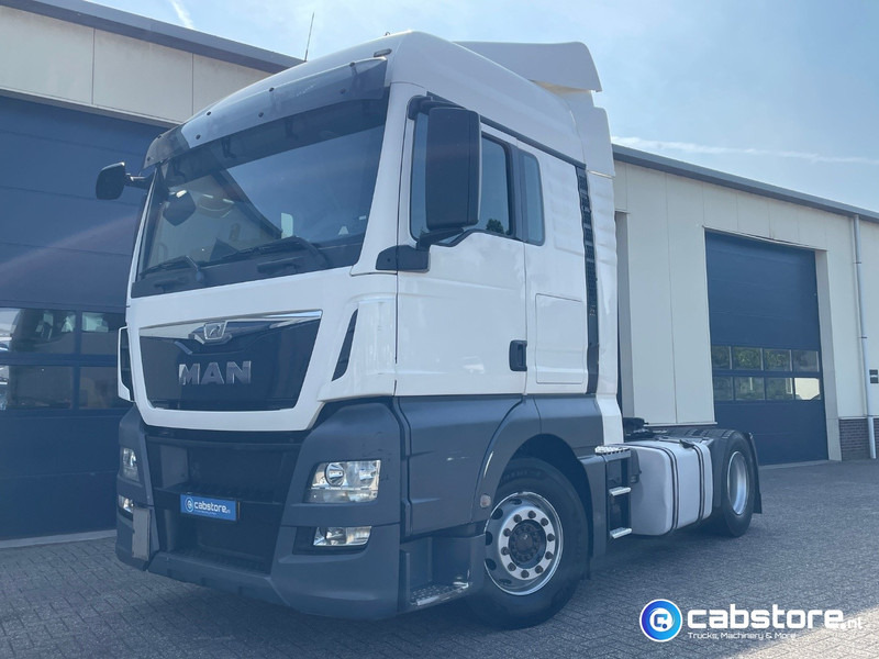 MAN TGX 18.440 4x2 BLS Euro 6 - XLX cabine - Bouwjaar 2014 - Smart Tacho - 2x Dieseltanks - Very good tyres - Vilkikas: foto 2 MAN TGX 18.440 4x2 BLS Euro 6 - XLX cabine - Bouwjaar 2014 - Smart Tacho - 2x Dieseltanks - Very good tyres - Vilkikas: foto 2