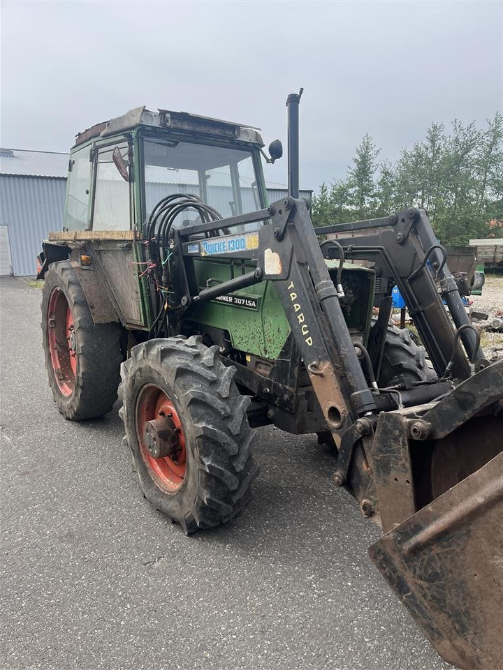 Fendt 307LSA - Traktorius: foto 1 Fendt 307LSA - Traktorius: foto 1