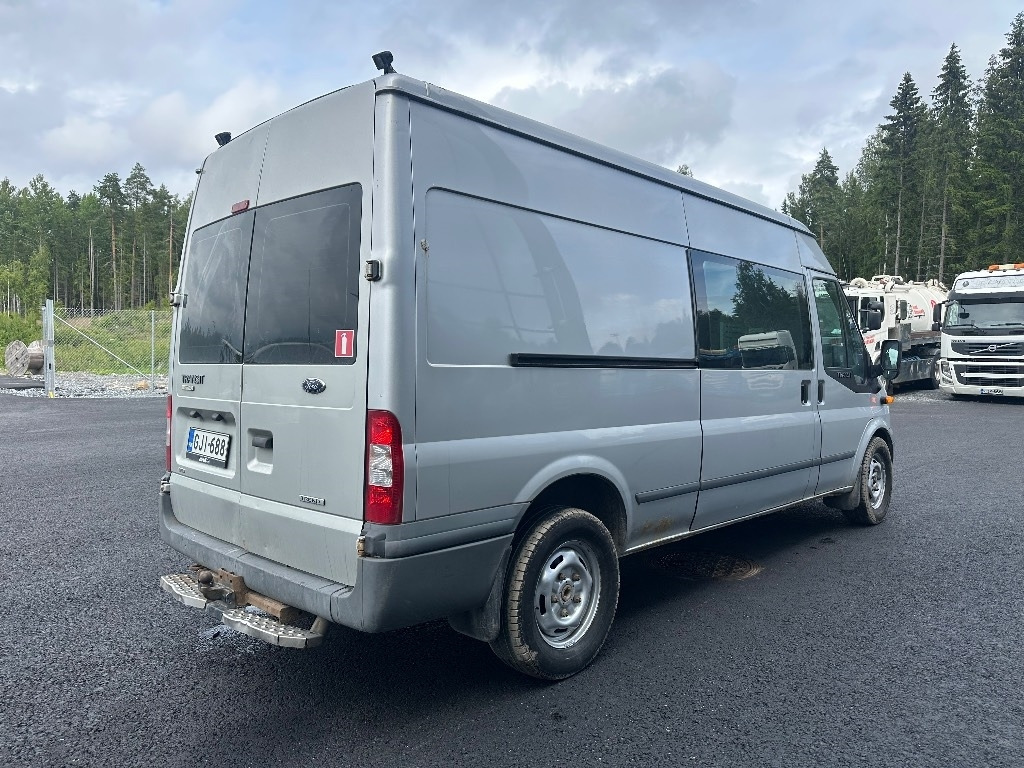 Ford Transit T350 4X4 huoltohyllyt - Krovininis mikroautobusas: foto 3 Ford Transit T350 4X4 huoltohyllyt - Krovininis mikroautobusas: foto 3