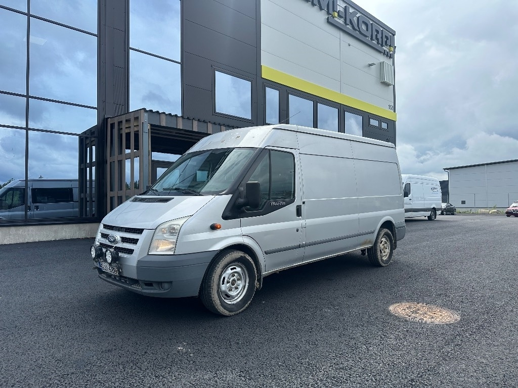 Ford Transit T350 4X4 huoltohyllyt - Krovininis mikroautobusas: foto 1 Ford Transit T350 4X4 huoltohyllyt - Krovininis mikroautobusas: foto 1