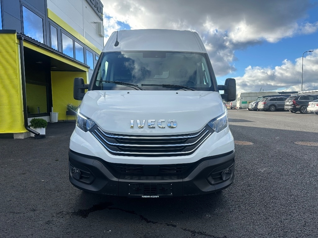 Iveco Daily 35S16A8 12m3 k-auto - Krovininis mikroautobusas: foto 2 Iveco Daily 35S16A8 12m3 k-auto - Krovininis mikroautobusas: foto 2