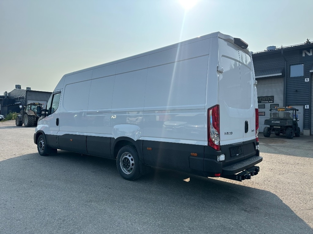 Iveco Daily 35S16A8 16m3 - Krovininis mikroautobusas: foto 4 Iveco Daily 35S16A8 16m3 - Krovininis mikroautobusas: foto 4