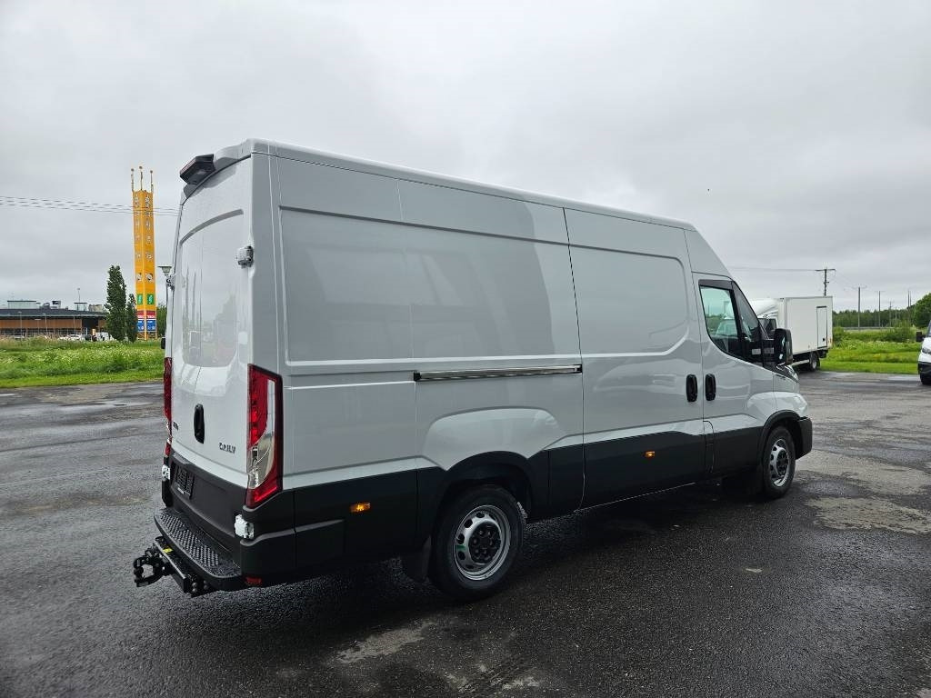 Iveco Daily 35S16A8V 12m3 - Krovininis mikroautobusas: foto 3 Iveco Daily 35S16A8V 12m3 - Krovininis mikroautobusas: foto 3