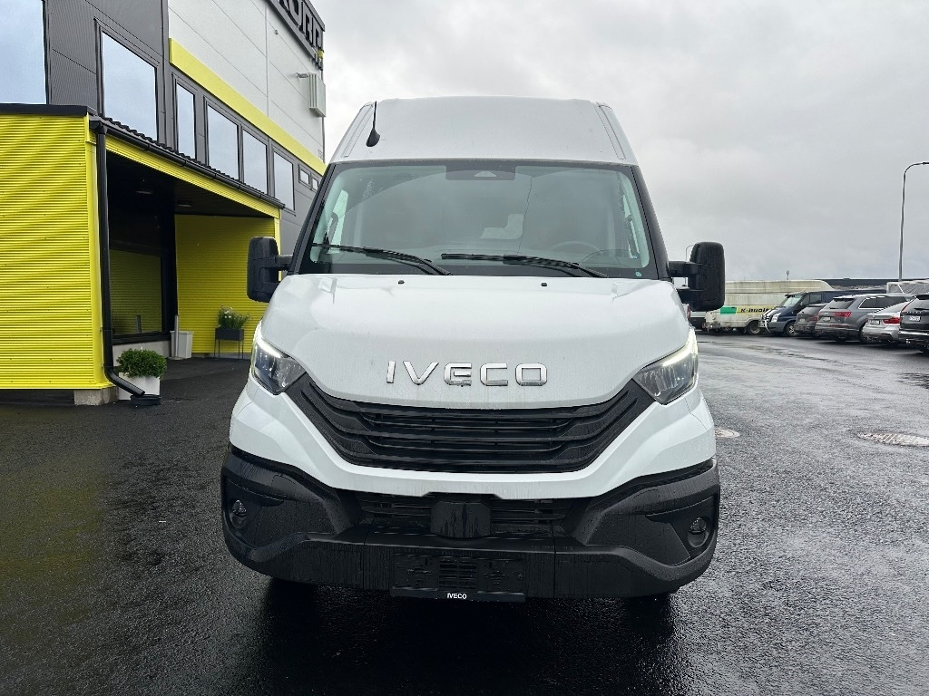 Iveco Daily 50C18A8 16m3 - Krovininis mikroautobusas: foto 2 Iveco Daily 50C18A8 16m3 - Krovininis mikroautobusas: foto 2
