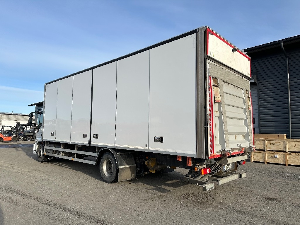 Iveco Eurocargo 160E28 - Furgonas sunkvežimis: foto 5 Iveco Eurocargo 160E28 - Furgonas sunkvežimis: foto 5