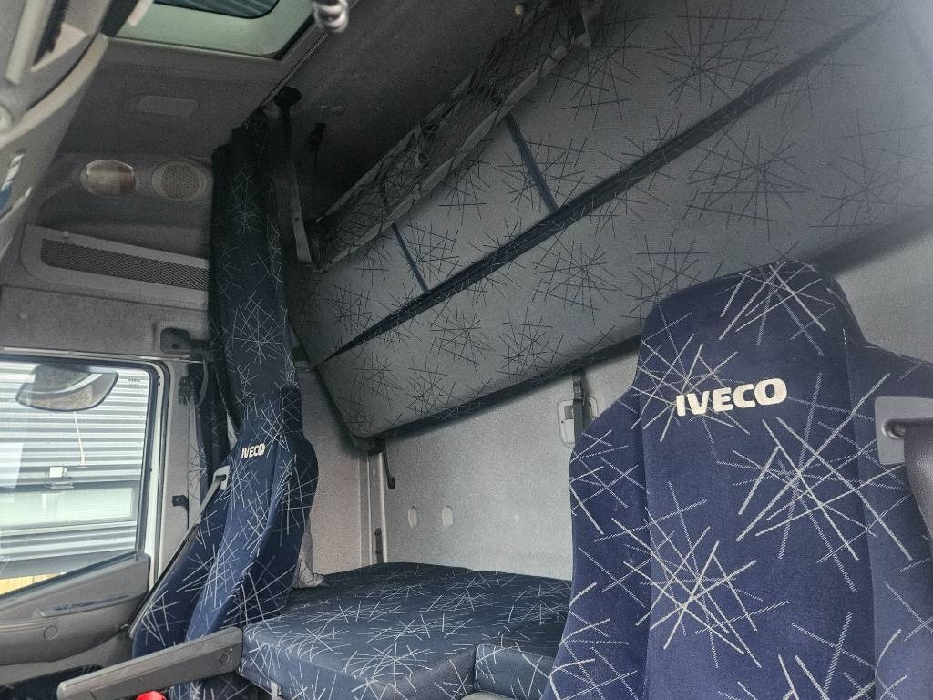 Furgonas sunkvežimis Iveco Stralis 6x2: foto 13