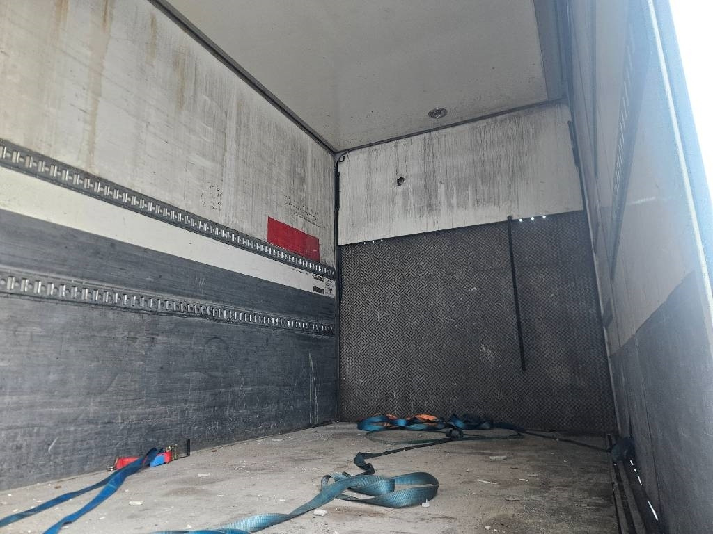 Furgonas sunkvežimis Iveco Stralis 6x2: foto 8