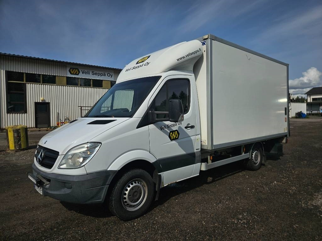 Mercedes-Benz Sprinter 316 CDI B-kortilla ajettava - Furgonas su krovinių dėže: foto 1 Mercedes-Benz Sprinter 316 CDI B-kortilla ajettava - Furgonas su krovinių dėže: foto 1
