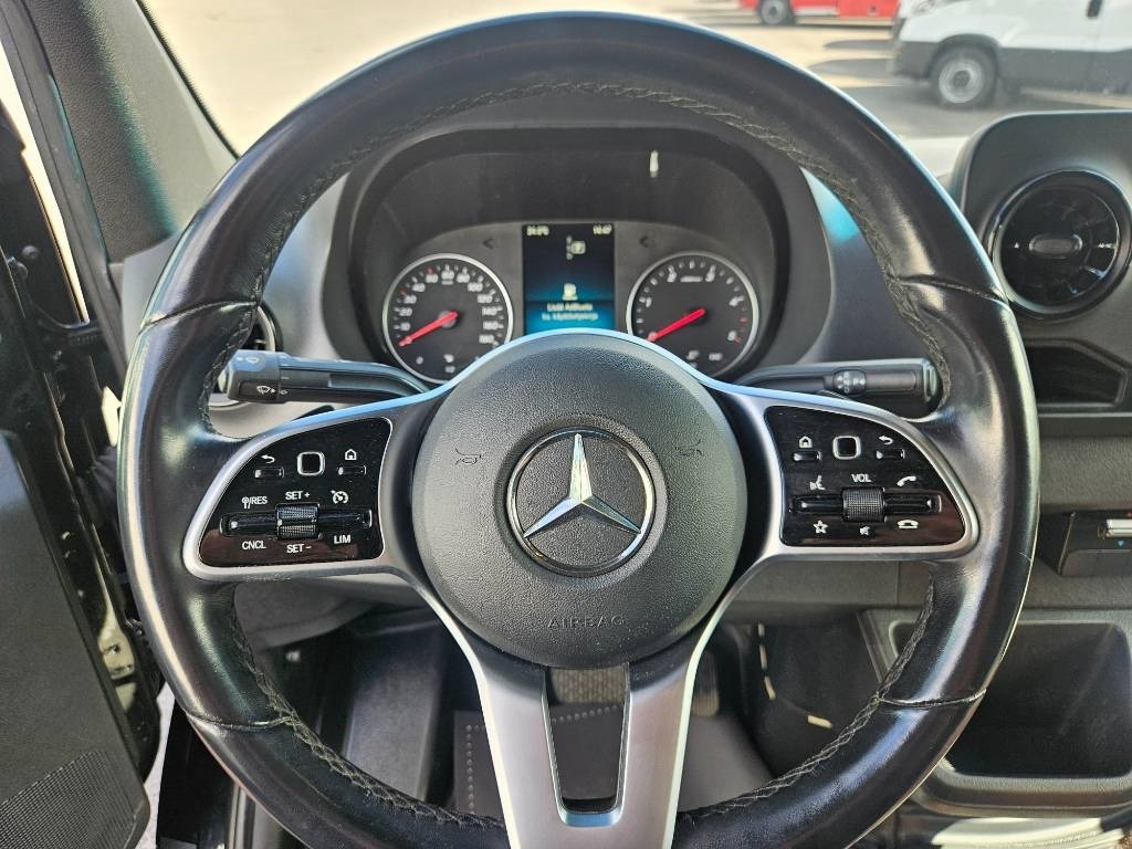 Mercedes-Benz Sprinter 317 RWD - Krovininis mikroautobusas: foto 5 Mercedes-Benz Sprinter 317 RWD - Krovininis mikroautobusas: foto 5