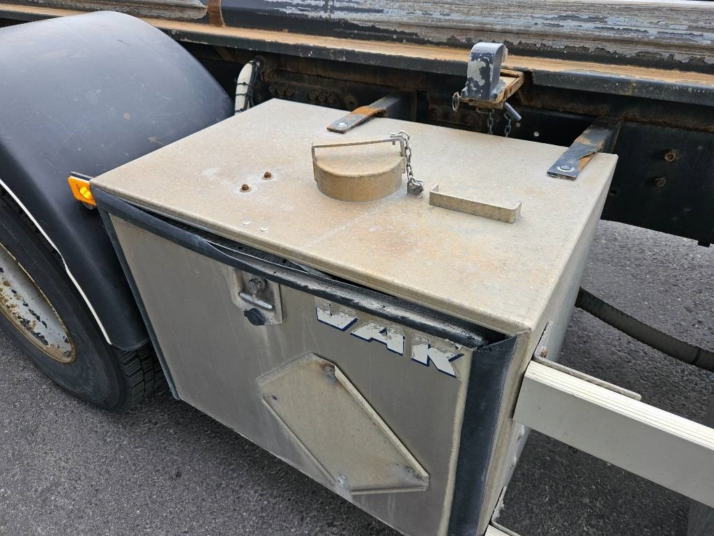 Konteineris-vežimus/ Sukeisti kūną sunkvežimis Scania G420 6x2*4: foto 10