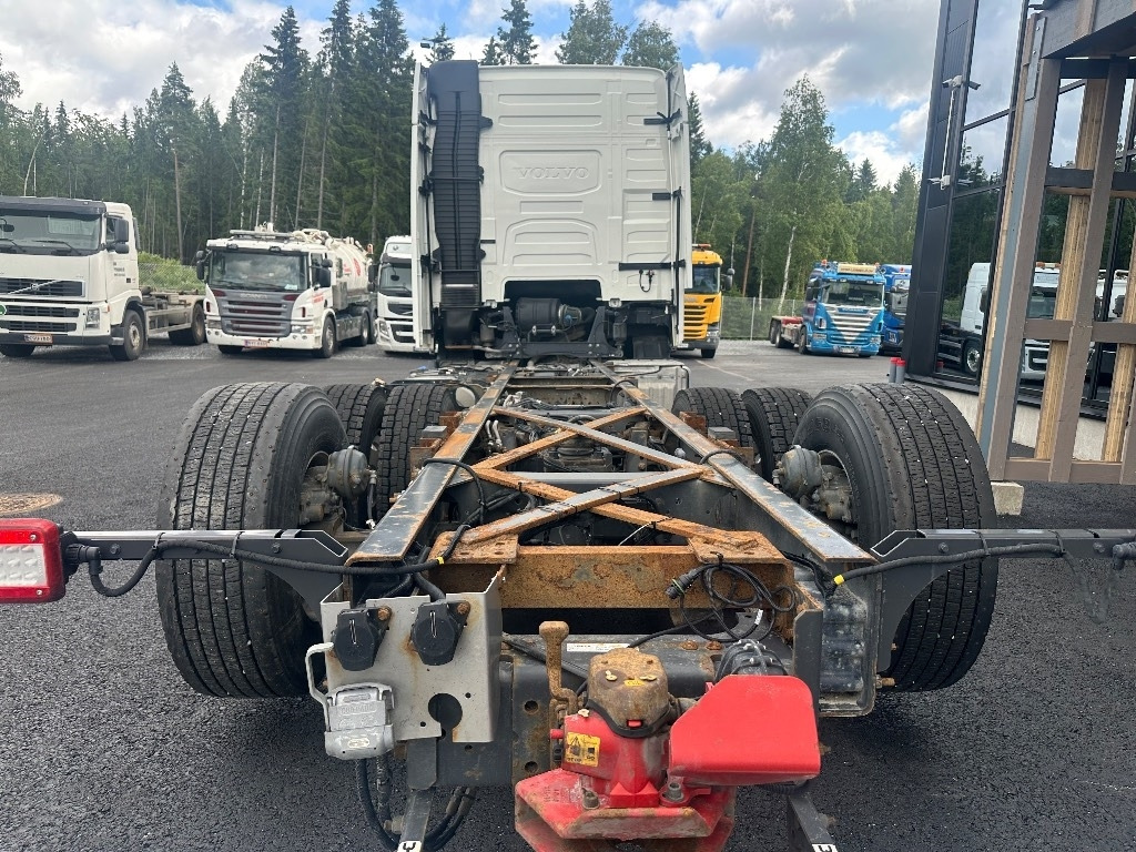 Volvo FH13 540 6x2*4 - Važiuoklės sunkvežimis: foto 5 Volvo FH13 540 6x2*4 - Važiuoklės sunkvežimis: foto 5