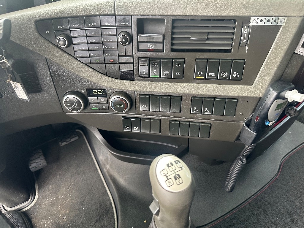 Hook-lift sunkvežimis Volvo FH13 540 6x2 Manuaali: foto 16