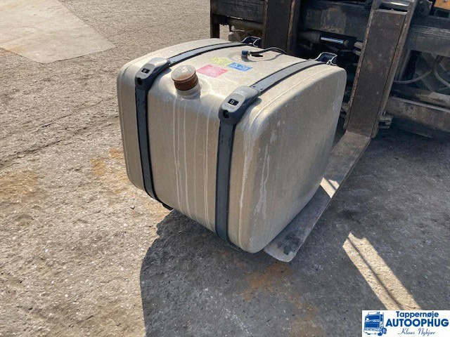 Scania Brandstof tank P/N: 1517304 / 1871188 - Degalų bakas - Sunkvežimis: foto 1 Scania Brandstof tank P/N: 1517304 / 1871188 - Degalų bakas - Sunkvežimis: foto 1