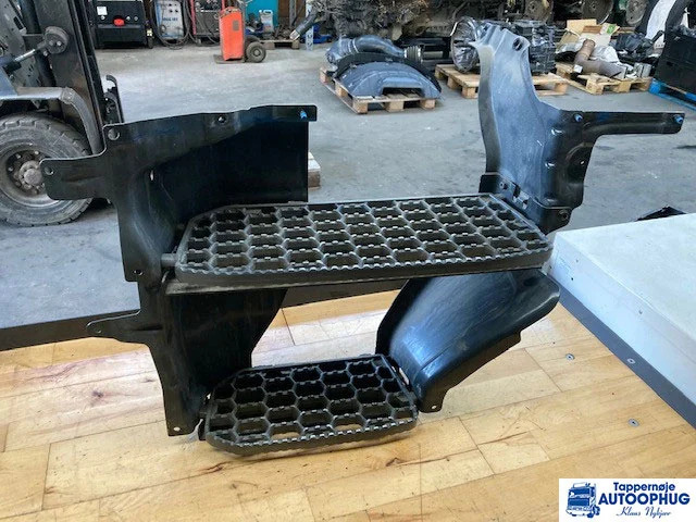 Scania CS trinkasse Scania 2422400 – 2422411 -2422408 - Kėbulas ir išorė - Sunkvežimis: foto 1 Scania CS trinkasse Scania 2422400 – 2422411 -2422408 - Kėbulas ir išorė - Sunkvežimis: foto 1