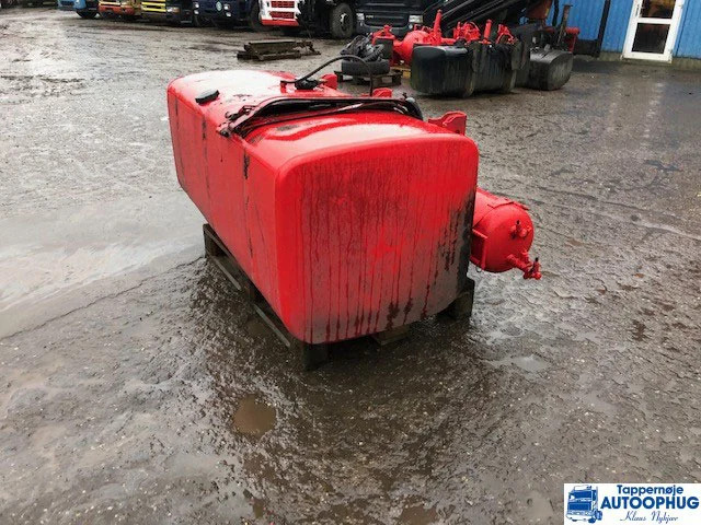 Scania brændstoftank 700L P/N: 1871192 / 1517309 - Degalų bakas - Sunkvežimis: foto 4 Scania brændstoftank 700L P/N: 1871192 / 1517309 - Degalų bakas - Sunkvežimis: foto 4
