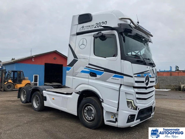 Mercedes Actros 2653 Retarder + Hydraulic - Vilkikas: foto 1 Mercedes Actros 2653 Retarder + Hydraulic - Vilkikas: foto 1