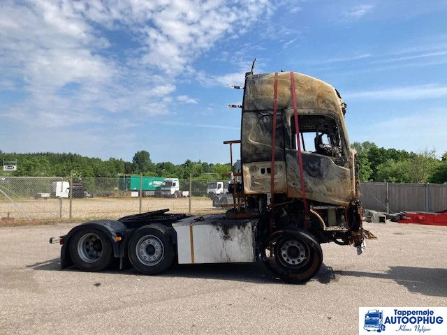 Volvo FH460 6X2 - Vilkikas: foto 2 Volvo FH460 6X2 - Vilkikas: foto 2