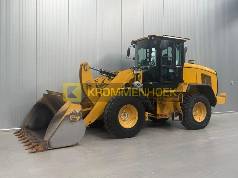 Caterpillar 924 K - Ratinis krautuvas: foto 2 Caterpillar 924 K - Ratinis krautuvas: foto 2