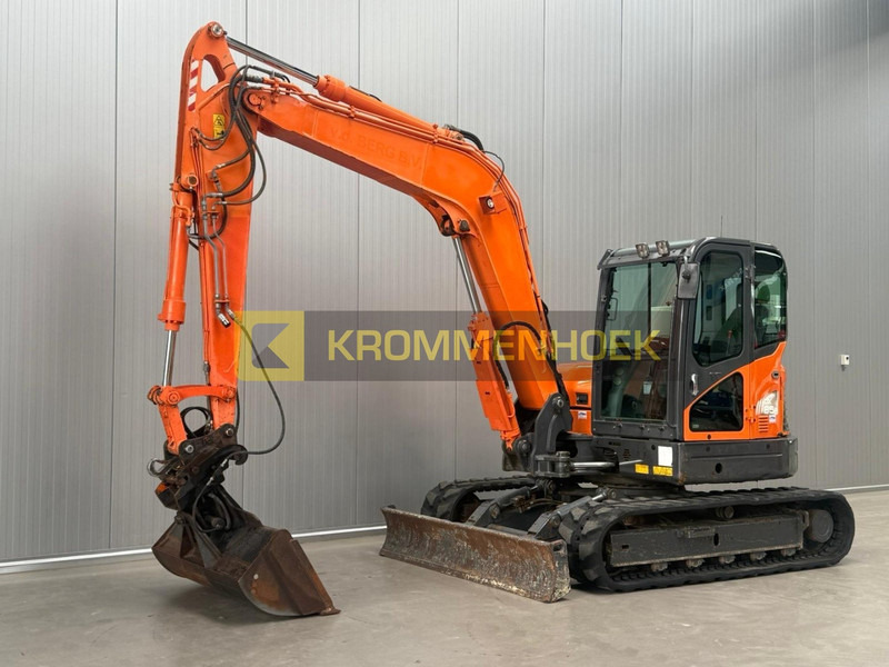 Doosan DX 85R-3 - Mini ekskavatorius: foto 2 Doosan DX 85R-3 - Mini ekskavatorius: foto 2
