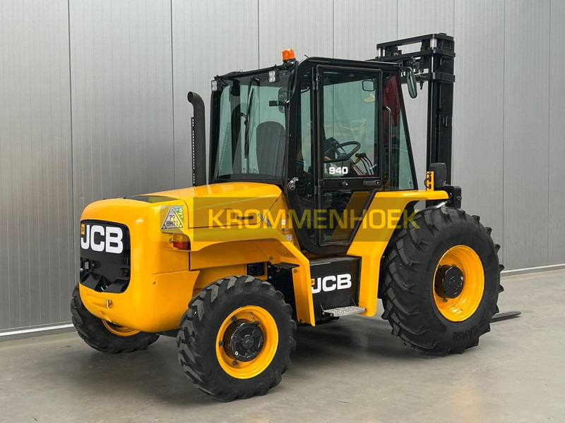 JCB 940-4 - Krautuvas-visureigis: foto 4 JCB 940-4 - Krautuvas-visureigis: foto 4