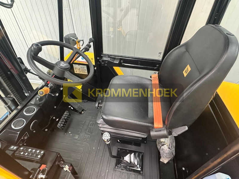 Krautuvas-visureigis JCB 940: foto 13