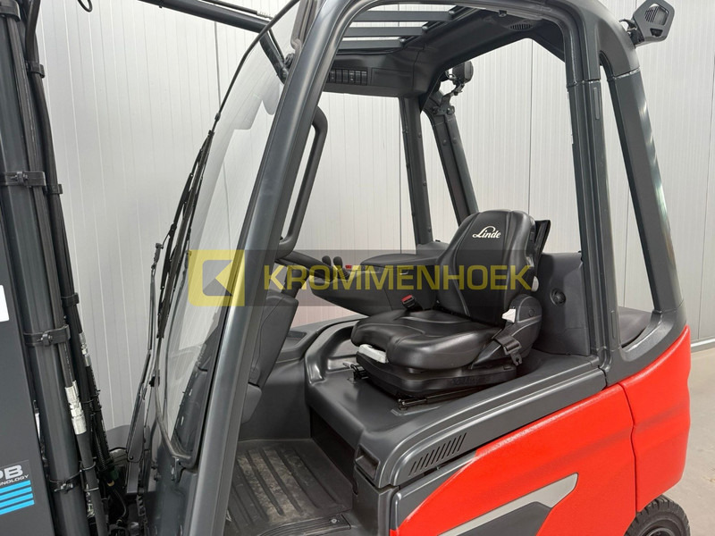 Linde E 25 Triplex 7410 mm lizingą Linde E 25 Triplex 7410 mm: foto 13