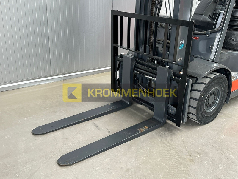 Dyzelinis krautuvas Linde H 30 D: foto 9
