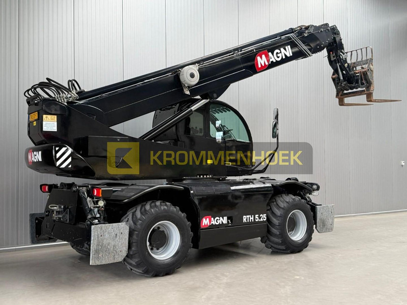 MAGNI RTH 5.25 Smart - Teleskopinis krautuvas: foto 4 MAGNI RTH 5.25 Smart - Teleskopinis krautuvas: foto 4