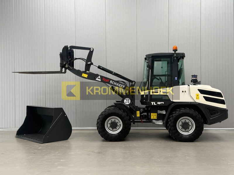Terex TL80 - Ratinis krautuvas: foto 1 Terex TL80 - Ratinis krautuvas: foto 1