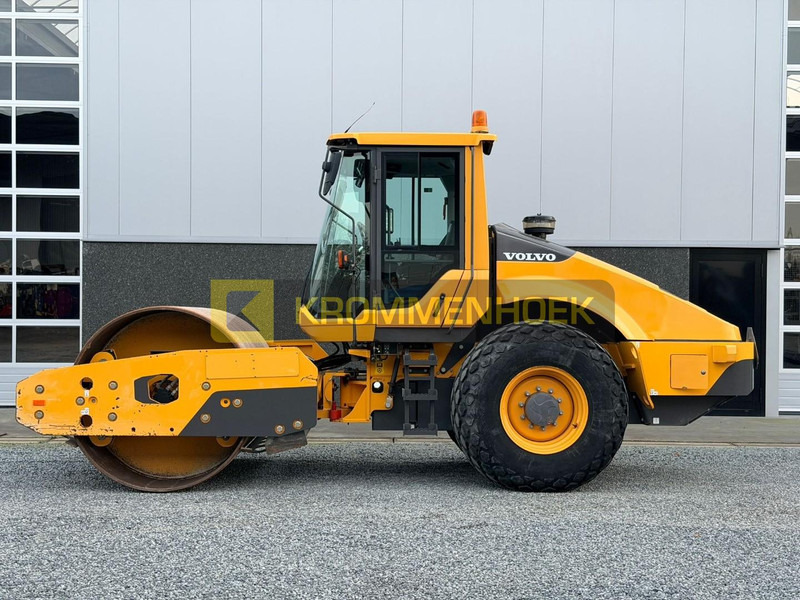 Volvo SD 135 B - Tankinimo plokštė: foto 1 Volvo SD 135 B - Tankinimo plokštė: foto 1