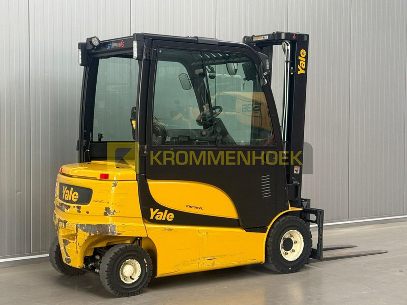 Yale ERP 30 VL - Elektrinis krautuvas: foto 4 Yale ERP 30 VL - Elektrinis krautuvas: foto 4