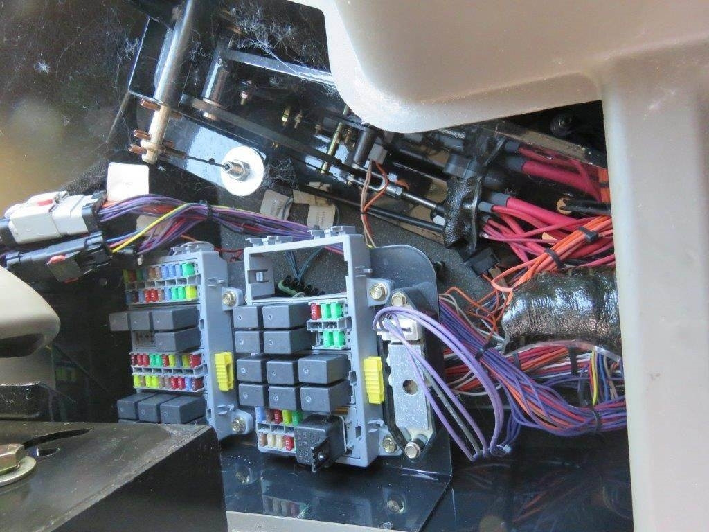 Kabina - Žemės ūkio technika Case AFX: foto 24