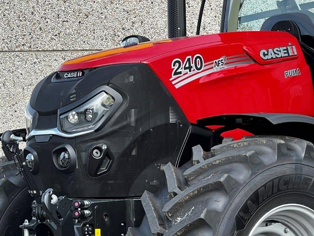 Case IH PUMA 240CVX, AFS Connect, 2024, frontlinkage, GPS! - Traktorius: foto 3 Case IH PUMA 240CVX, AFS Connect, 2024, frontlinkage, GPS! - Traktorius: foto 3